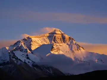 Majestic Mount Everest Sunrise View